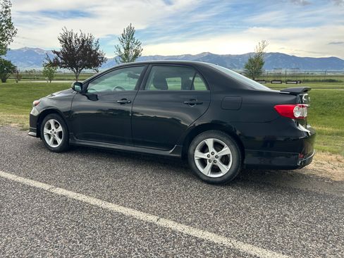 Used 2012 Toyota Corolla S FWD image 6