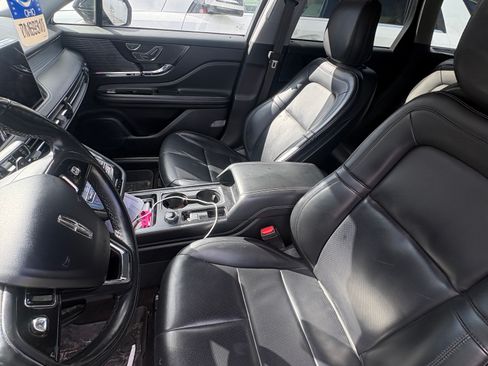 Used 2020 Lincoln Corsair FWD w/ Equipment Group 101A image 7