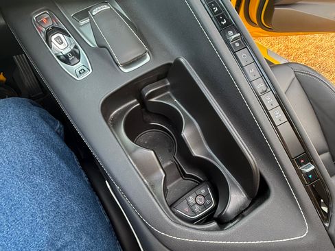 Used 2025 Chevrolet Corvette Stingray Coupe w/ 1LT image 11