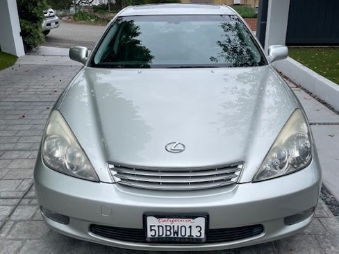 Used 2003 Lexus ES 330 image 4