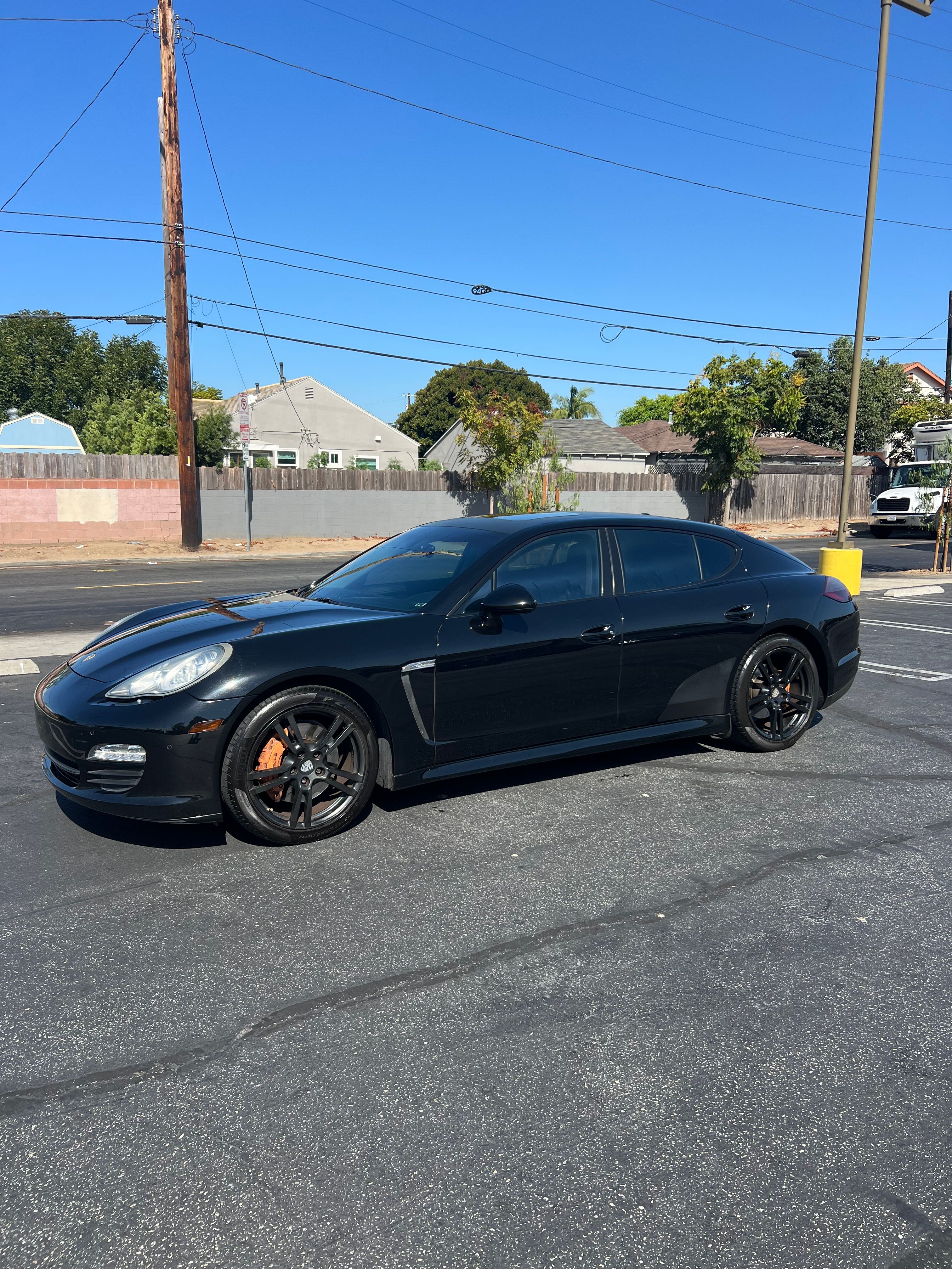 Used 2010 Porsche Panamera 4S AWD/4WD image 10