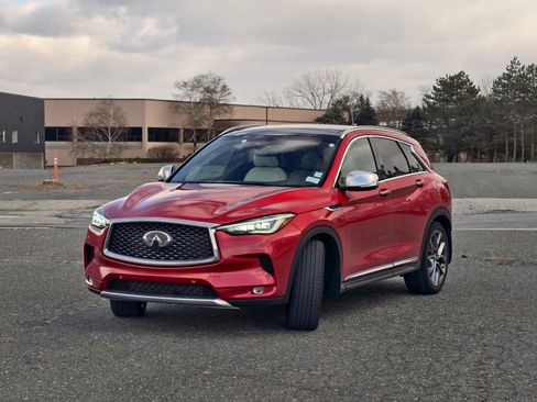 Used 2021 INFINITI QX50 Autograph w/ Premium White Leather Package image 6
