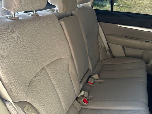 Used 2014 Subaru Outback 2.5i w/ Alloy Wheel Package AWD/4WD image 9