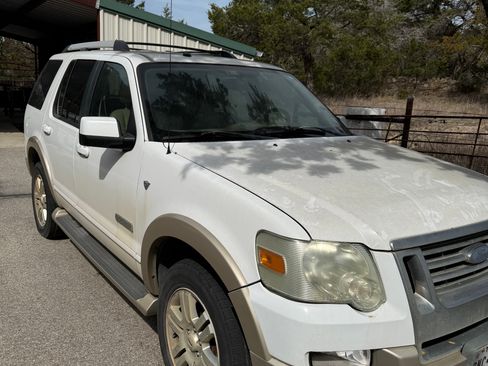 Used 2007 Ford Explorer Eddie Bauer image 1