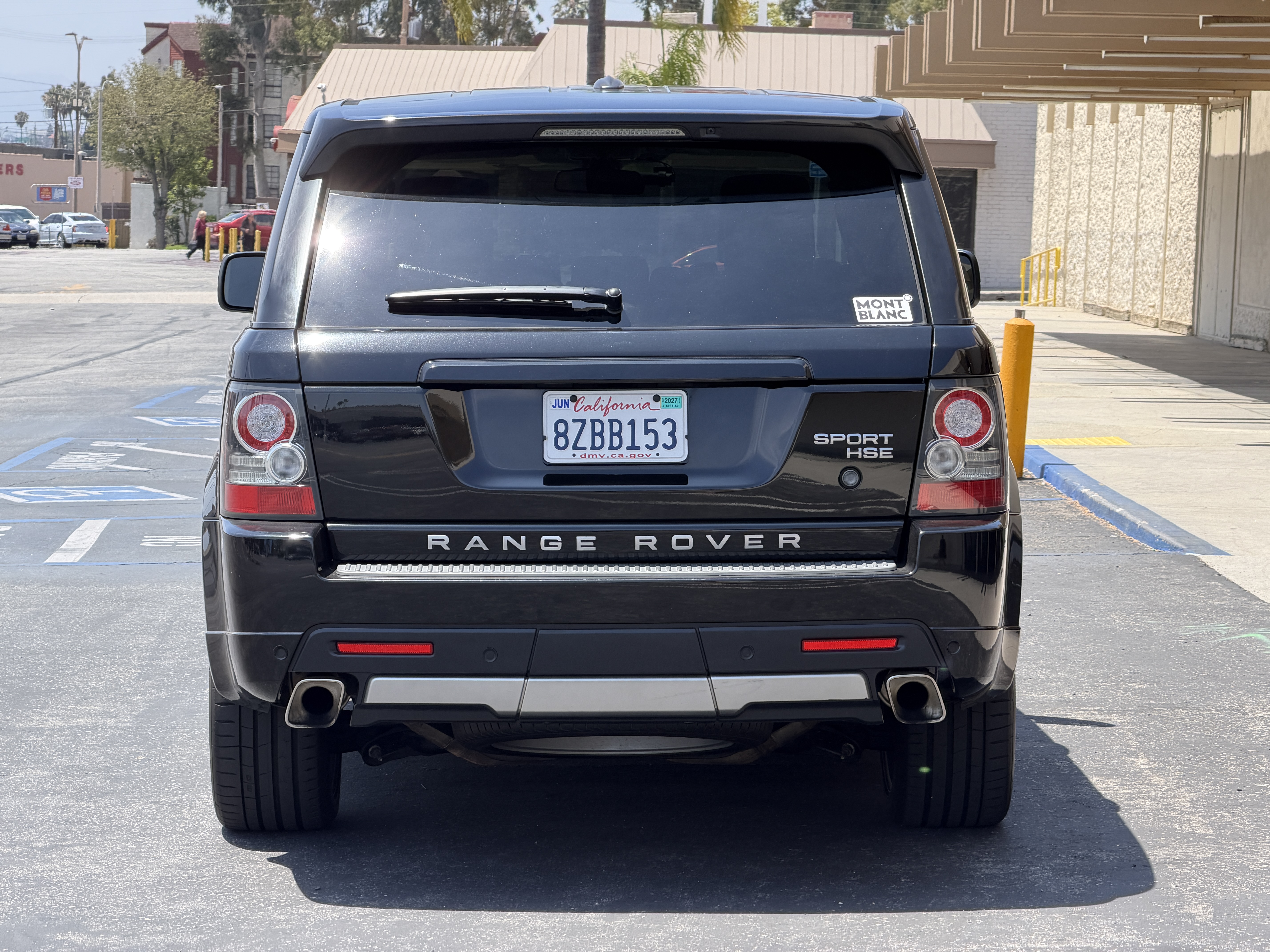 Used 2011 Land Rover Range Rover Sport HSE AWD/4WD image 6