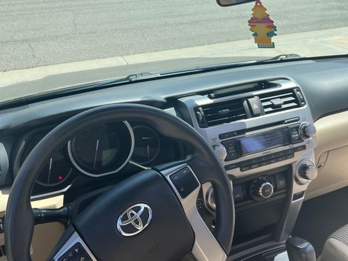 Used 2010 Toyota 4Runner SR5 RWD image 8