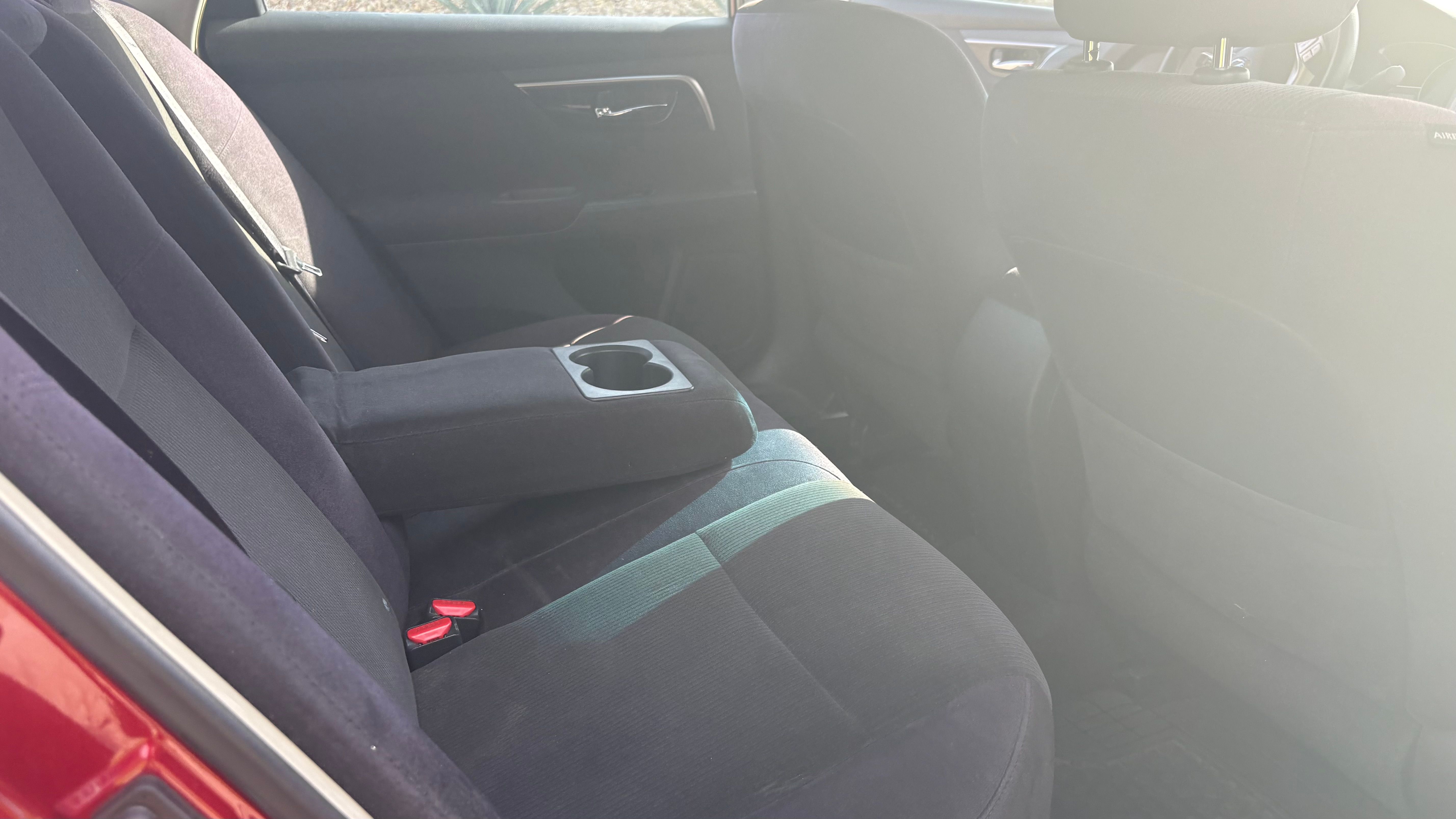 Used 2013 Nissan Altima 2.5 S FWD image 13