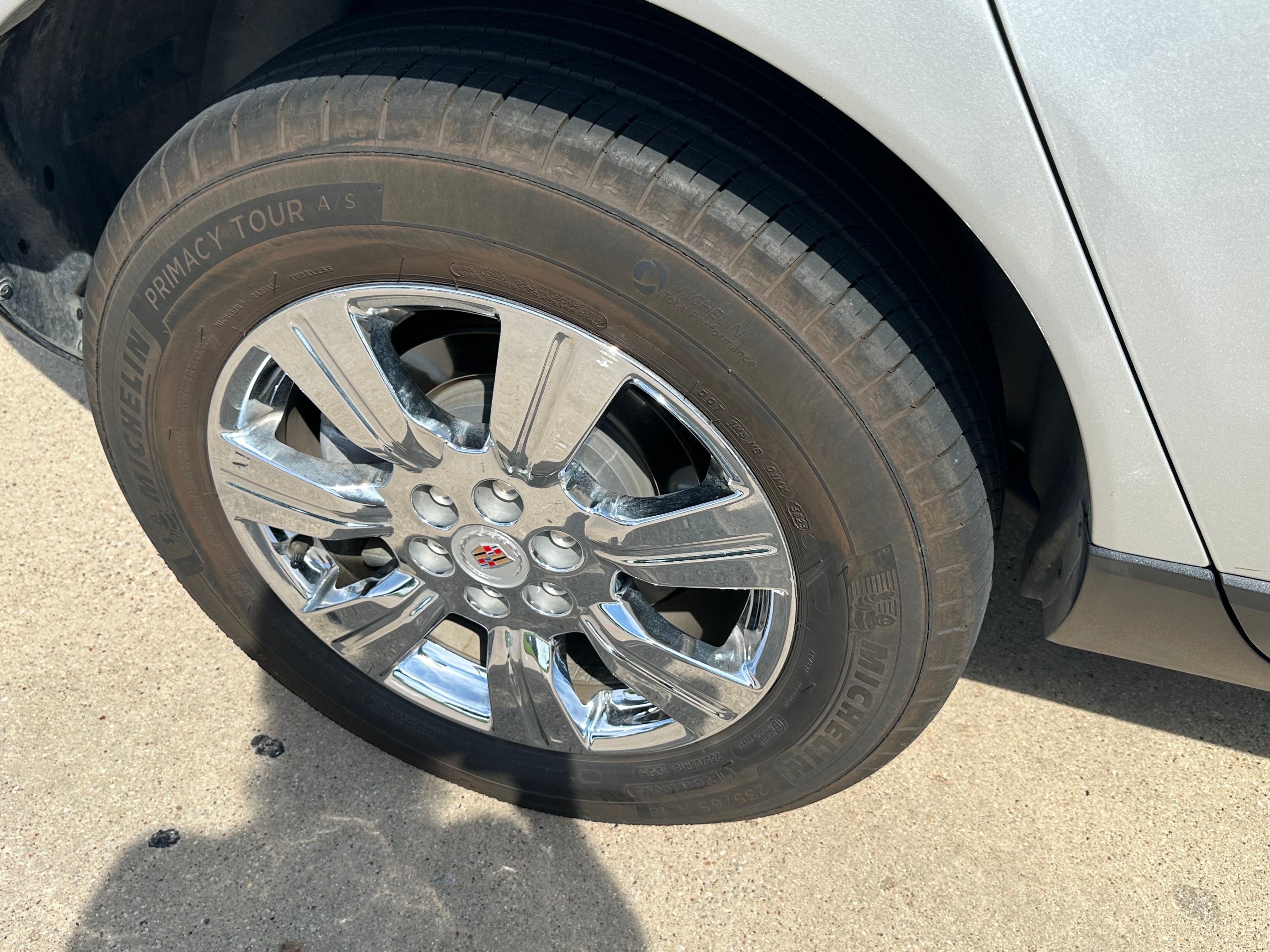 Used 2016 Cadillac SRX Luxury FWD image 28