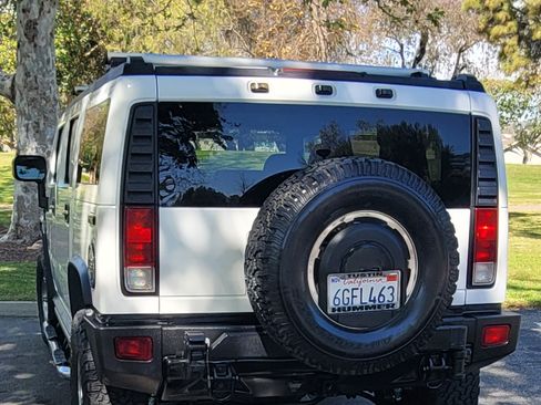 Used 2007 HUMMER H2 image 9