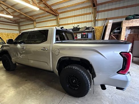 Used 2023 Toyota Tundra Platinum image 14