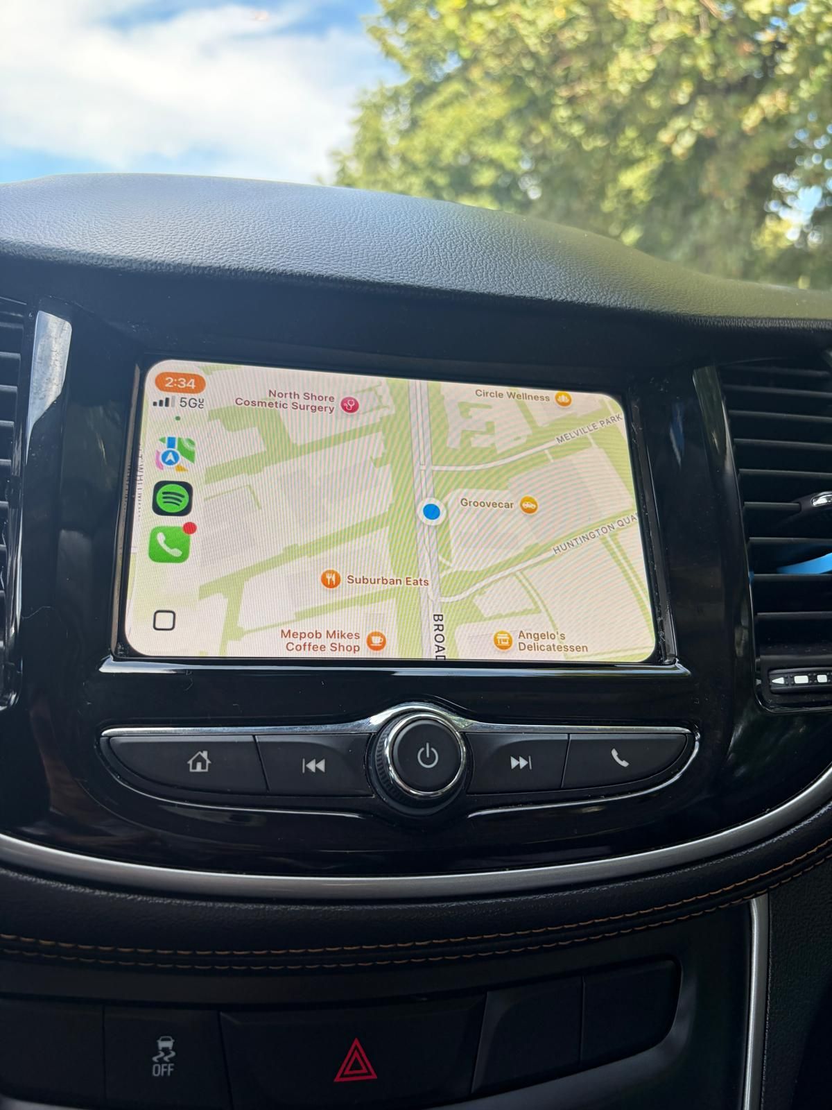 Used 2018 Chevrolet Trax LS AWD/4WD image 9