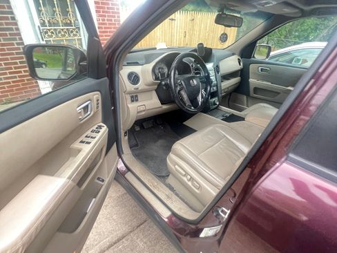 Used 2011 Honda Pilot Touring image 6