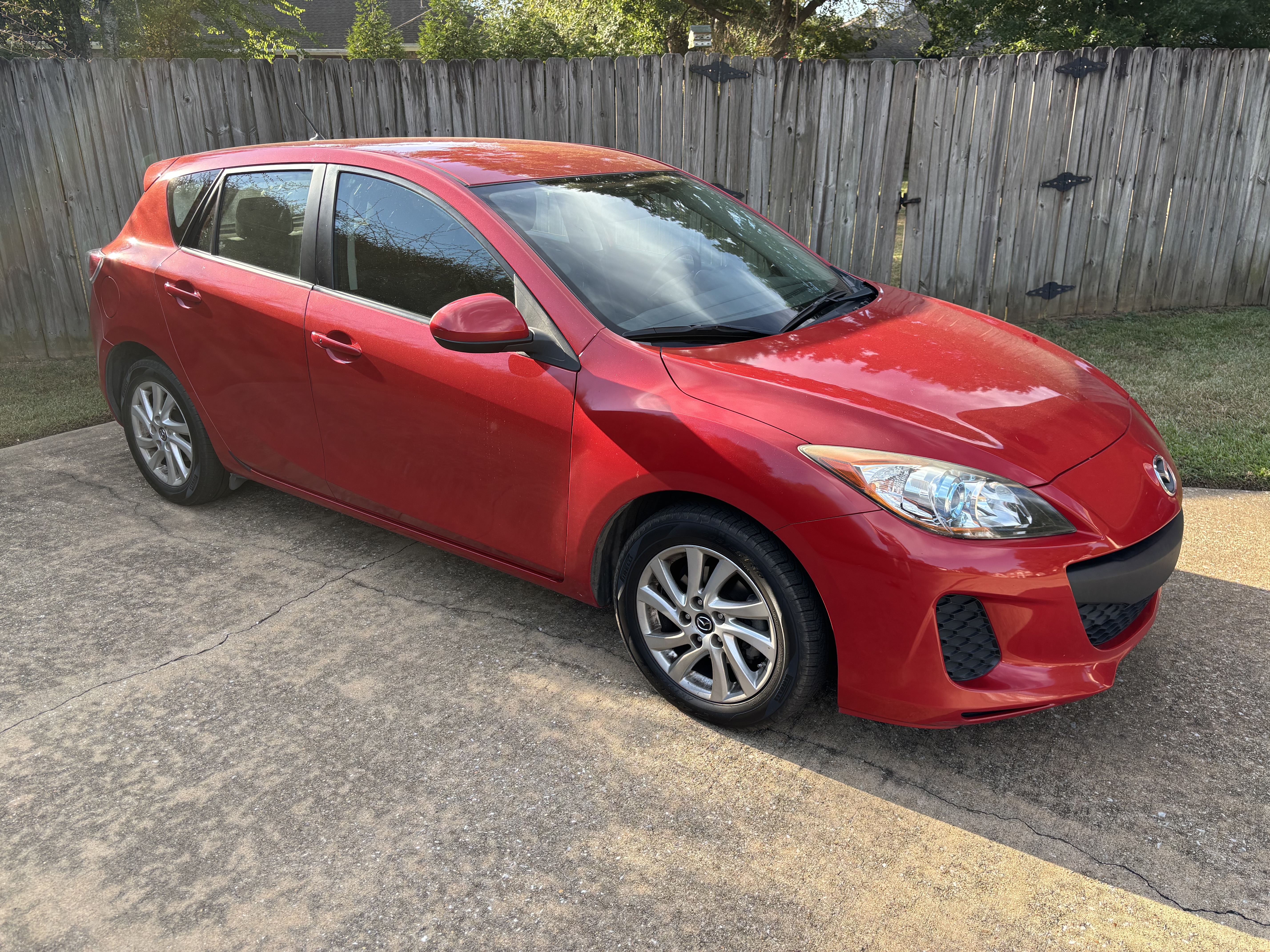 Used 2013 MAZDA MAZDA3 i Touring FWD image 2