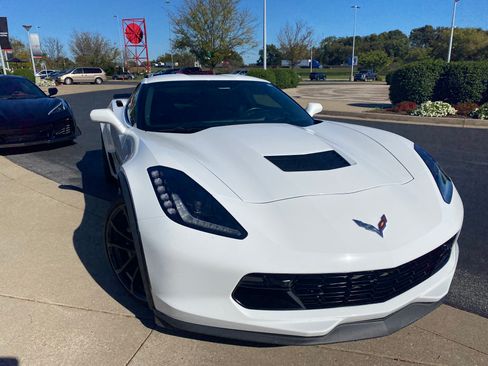 Used 2017 Chevrolet Corvette Grand Sport image 24