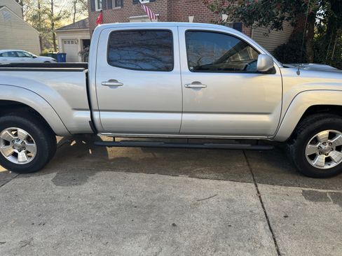 Used 2006 Toyota Tacoma 4x4 Double Cab image 4