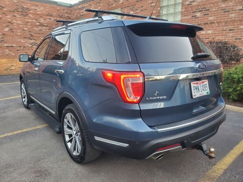Used 2018 Ford Explorer Limited image 5
