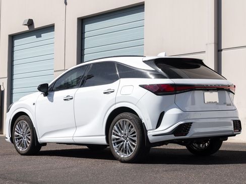 Used 2025 Lexus RX 500h F Sport w/ Convenience Package image 5