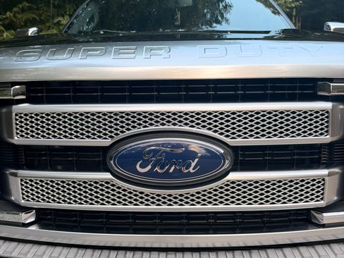 Used 2015 Ford F350 Platinum AWD/4WD image 15