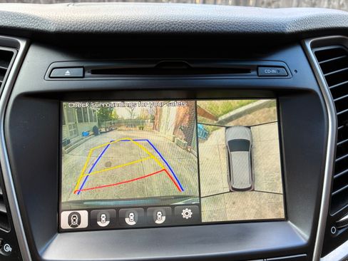 Used 2017 Hyundai Santa Fe Limited image 16