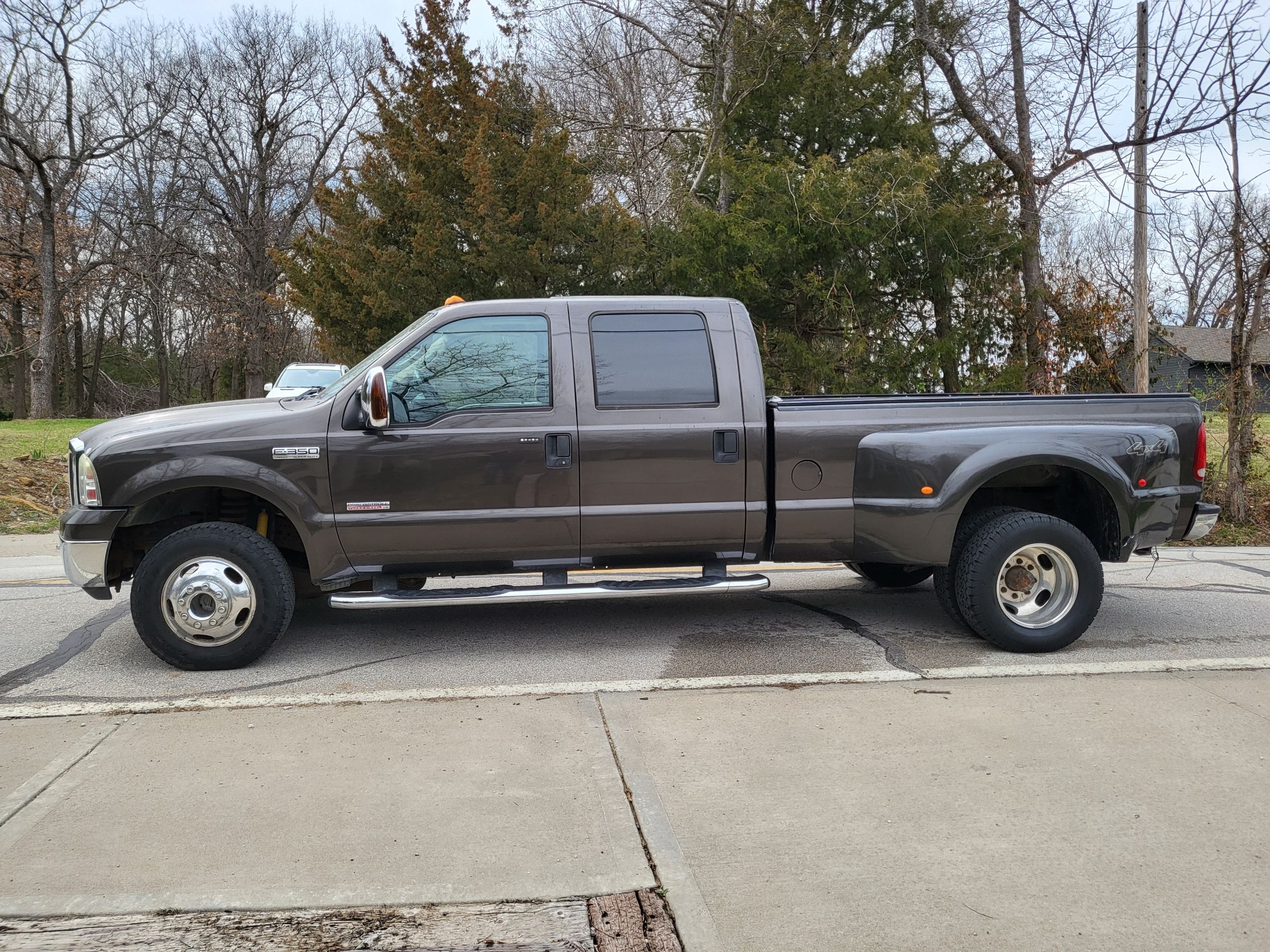 Used 2007 Ford F350 Lariat AWD/4WD image 9