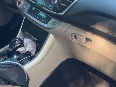 Used 2014 Honda Accord EX-L image 4