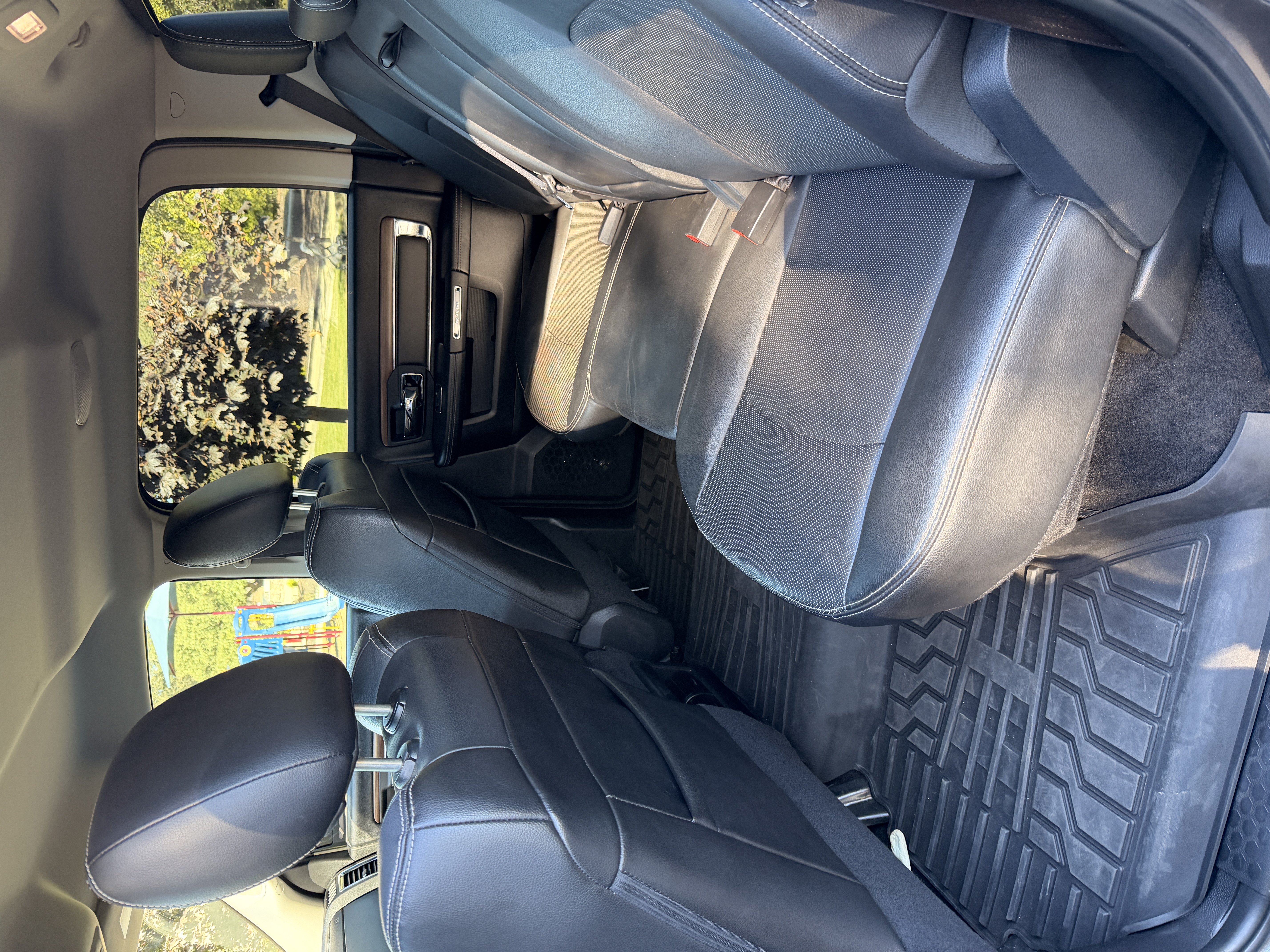 Used 2015 RAM 2500 Laramie AWD/4WD image 21