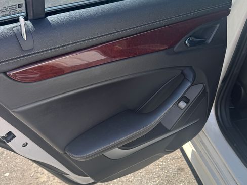 Used 2012 Cadillac CTS Luxury image 10