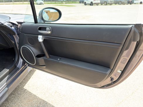 Used 2008 MAZDA MX-5 Miata Grand Touring w/ Premium Pkg RWD image 14