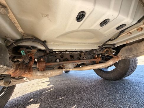 Used 2019 Jeep Grand Cherokee Overland image 12