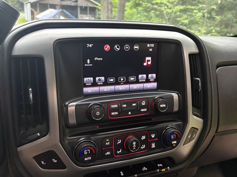 Used 2016 GMC Sierra 1500 SLE w/ SLE Value Package AWD/4WD image 9