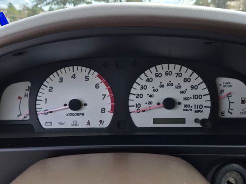 Used 2003 Toyota Tacoma PreRunner image 4