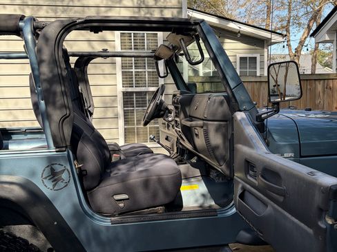 Used 1999 Jeep Wrangler Sport image 13