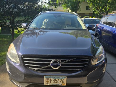 Used 2014 Volvo XC60 T6 AWD/4WD image 1