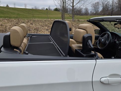 Used 2009 BMW M3 Convertible image 14