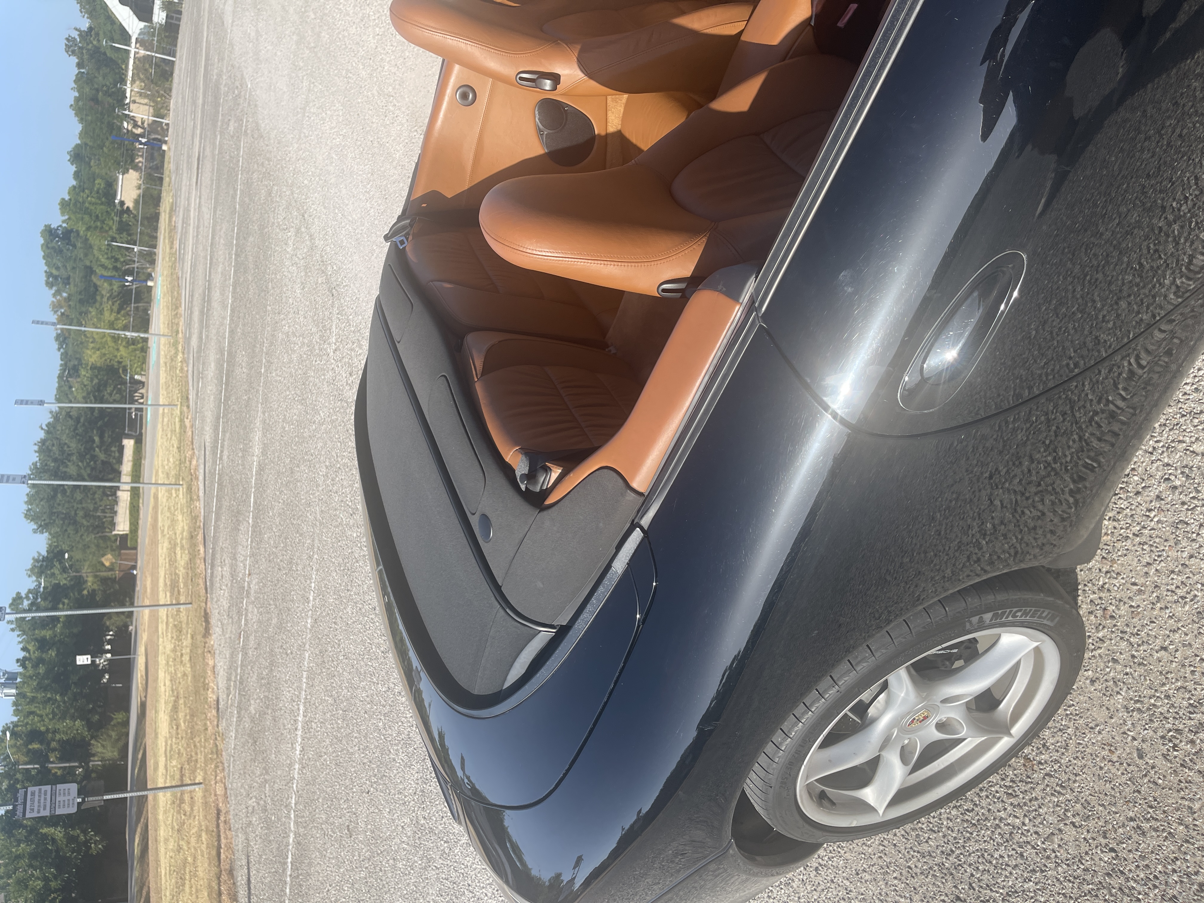 Used 2003 Porsche 911 Cabriolet image 30