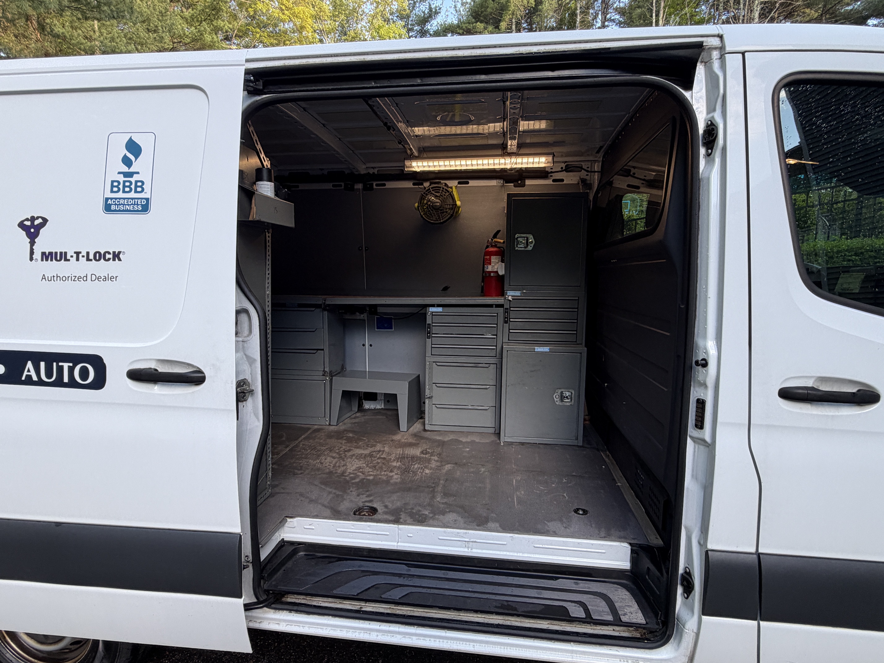 Used 2020 Mercedes-Benz Sprinter 2500 image 17