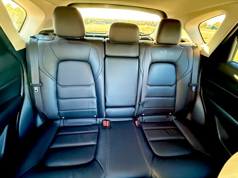 Used 2021 MAZDA CX-5 Touring w/ Touring Preferred SV Package image 20