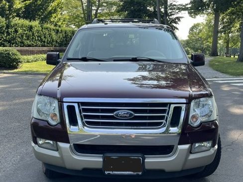 Used 2006 Ford Explorer Eddie Bauer AWD/4WD image 4
