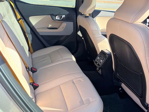 Used 2021 Polestar Polestar 2 w/ Performance Package image 23