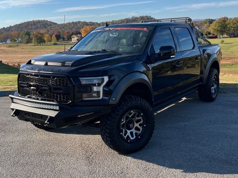 Used 2020 Ford F150 Raptor w/ Equipment Group 802A Luxury image 1