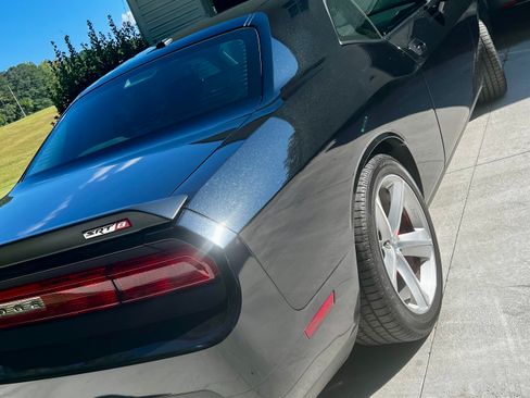 Used 2009 Dodge Challenger SRT8 w/ SRT Option Group II RWD image 6