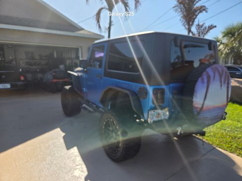 Used 2010 Jeep Wrangler Sport image 9