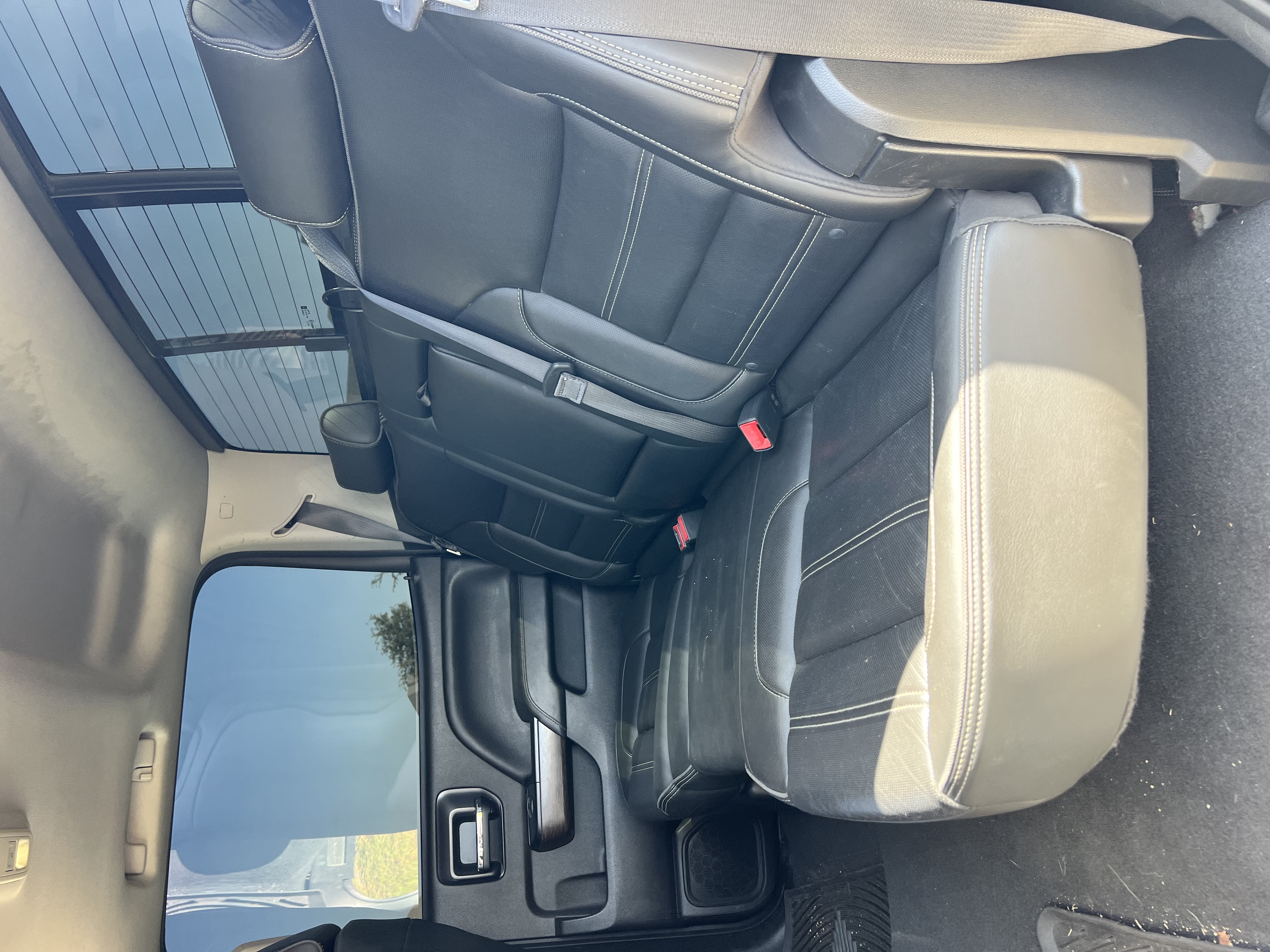 Used 2019 GMC Sierra 2500 Denali w/ Duramax Plus Package AWD/4WD image 5