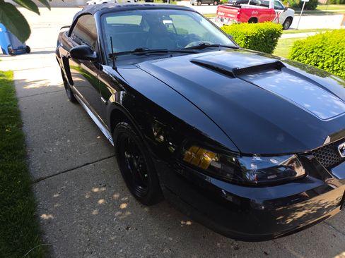 Used 2003 Ford Mustang GT Premium RWD image 2