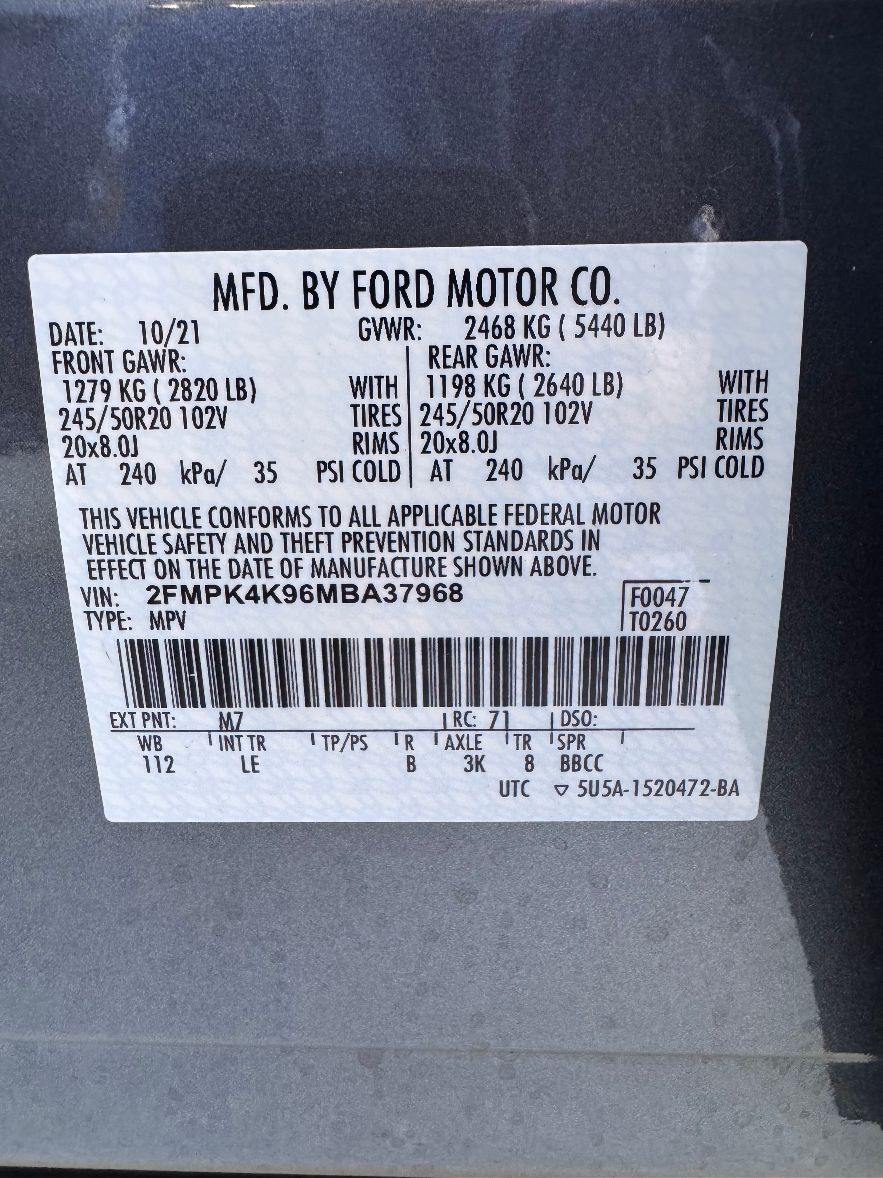 Used 2021 Ford Edge Titanium AWD/4WD image 13