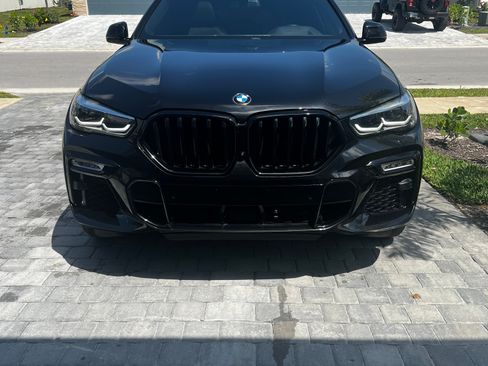 Used 2021 BMW X6 M50i AWD/4WD image 4