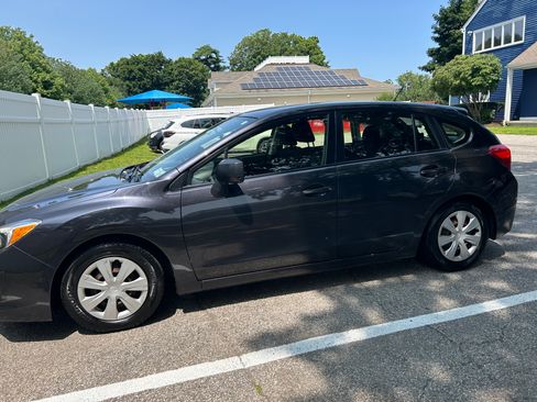 Used 2014 Subaru Impreza 2.0i AWD/4WD image 4