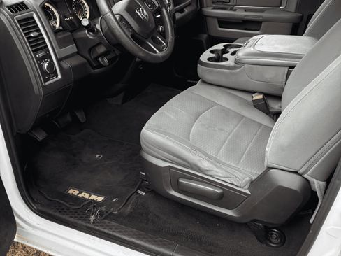 Used 2016 RAM 1500 Tradesman w/ Power & Remote Entry Group image 4