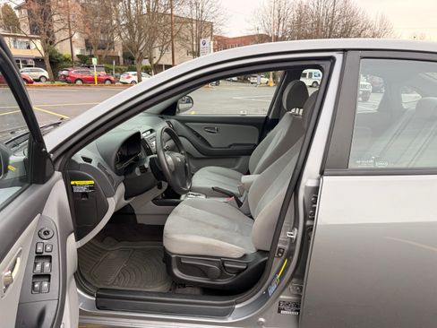 Used 2010 Hyundai Elantra GLS w/ Sunroof Pkg 3 image 15