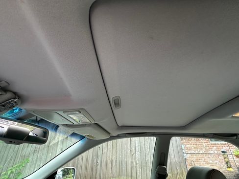 Used 2000 Lexus ES 330 FWD image 12